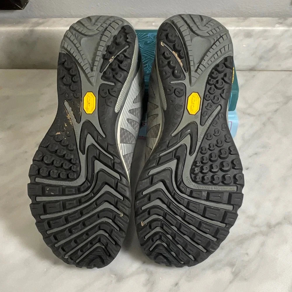 Grey Merrell Select Fresh Vibram Performance Hiking or Trail Sneakers Size 8.5